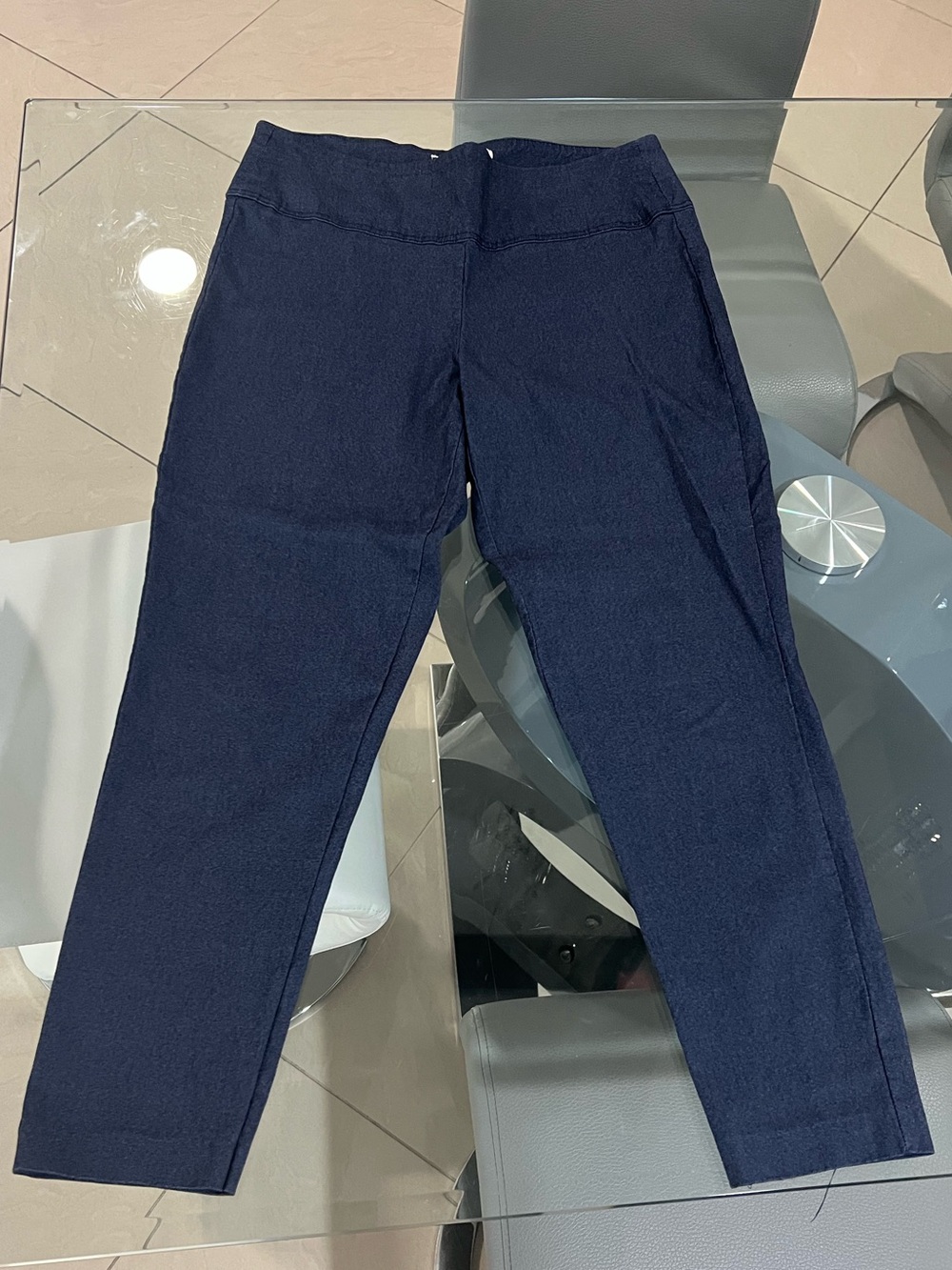 Jules and Leopold pull up capris size large